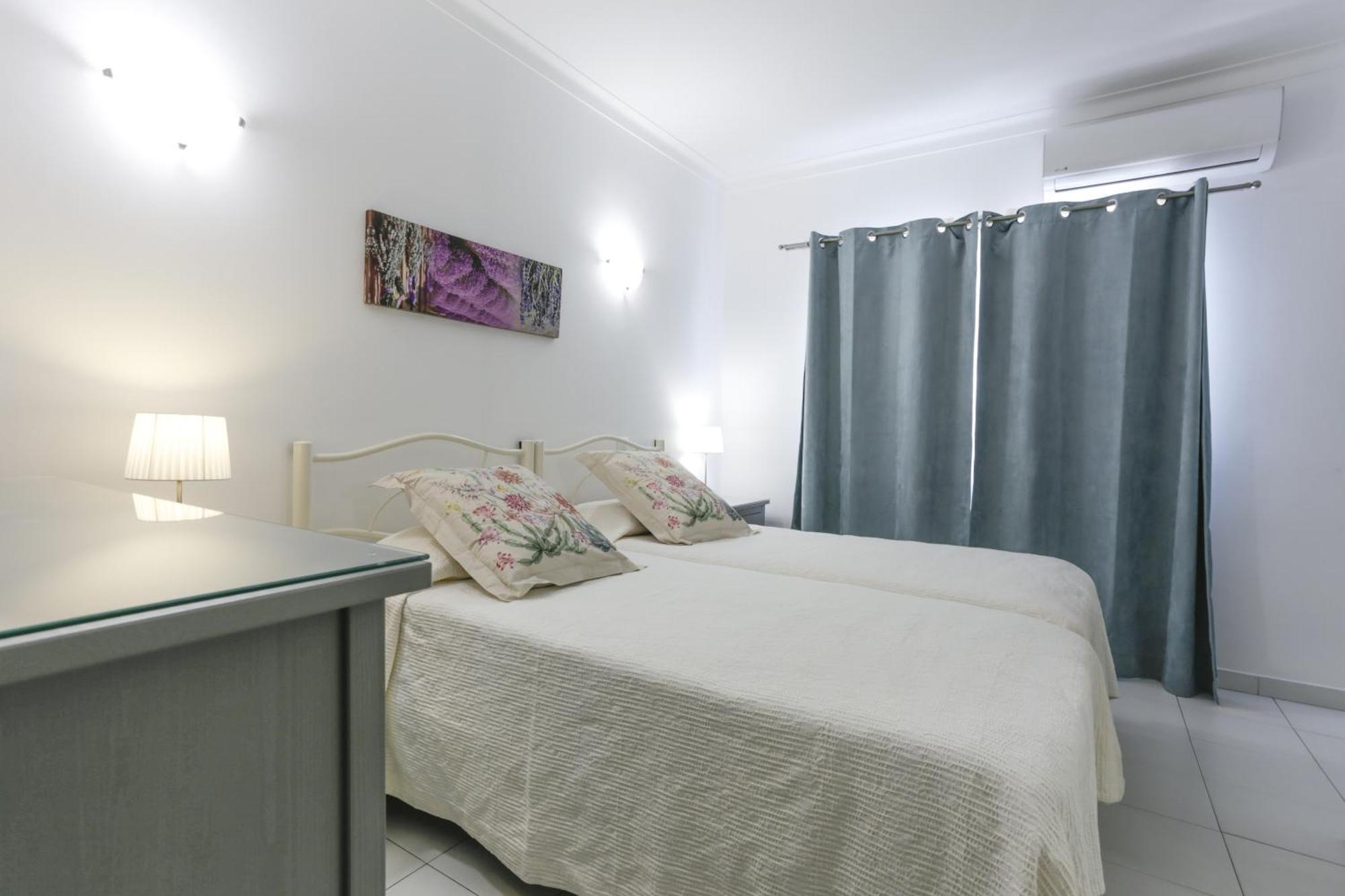 Apartamento Tyler Alvor Extérieur photo