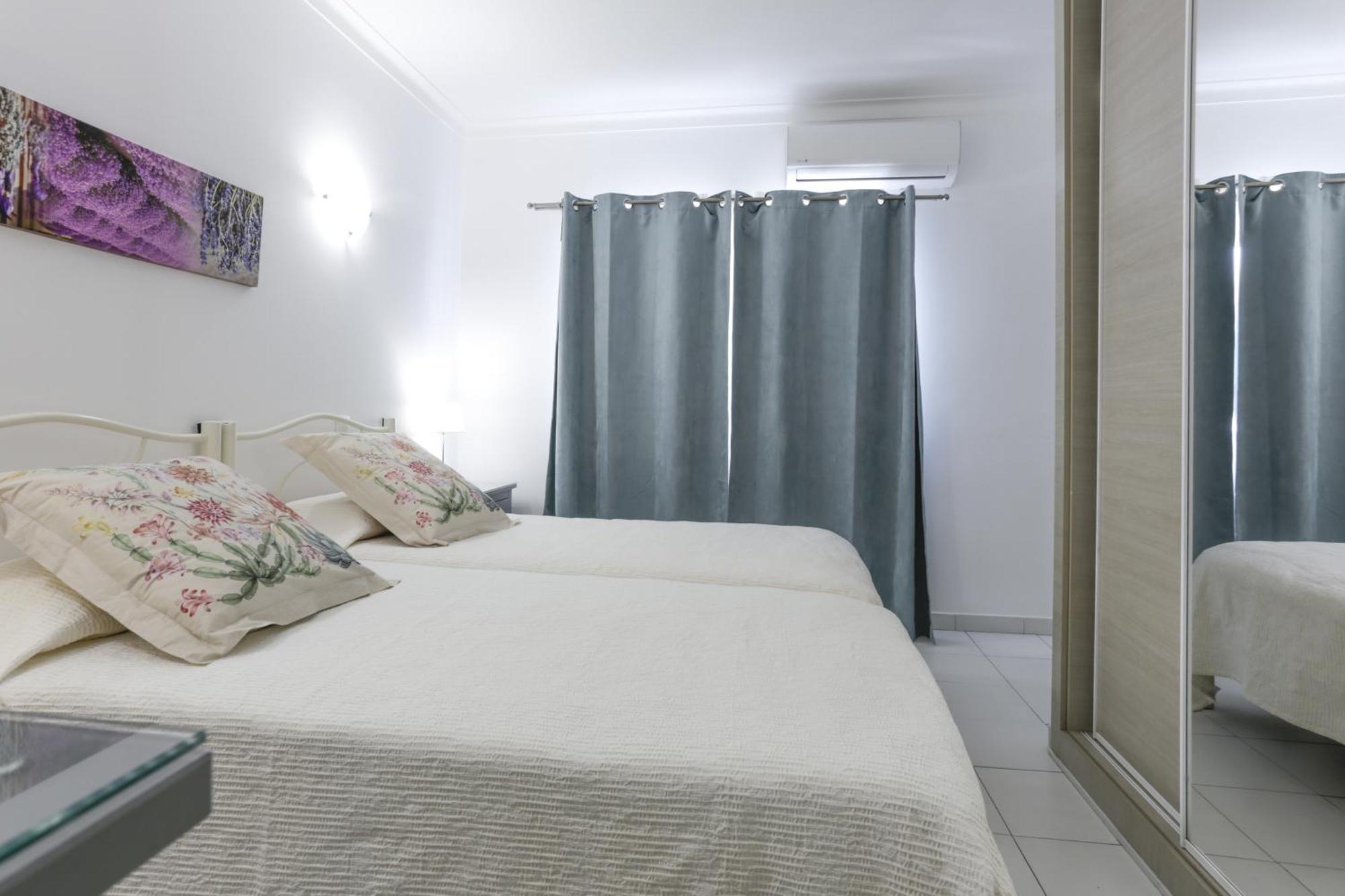Apartamento Tyler Alvor Extérieur photo